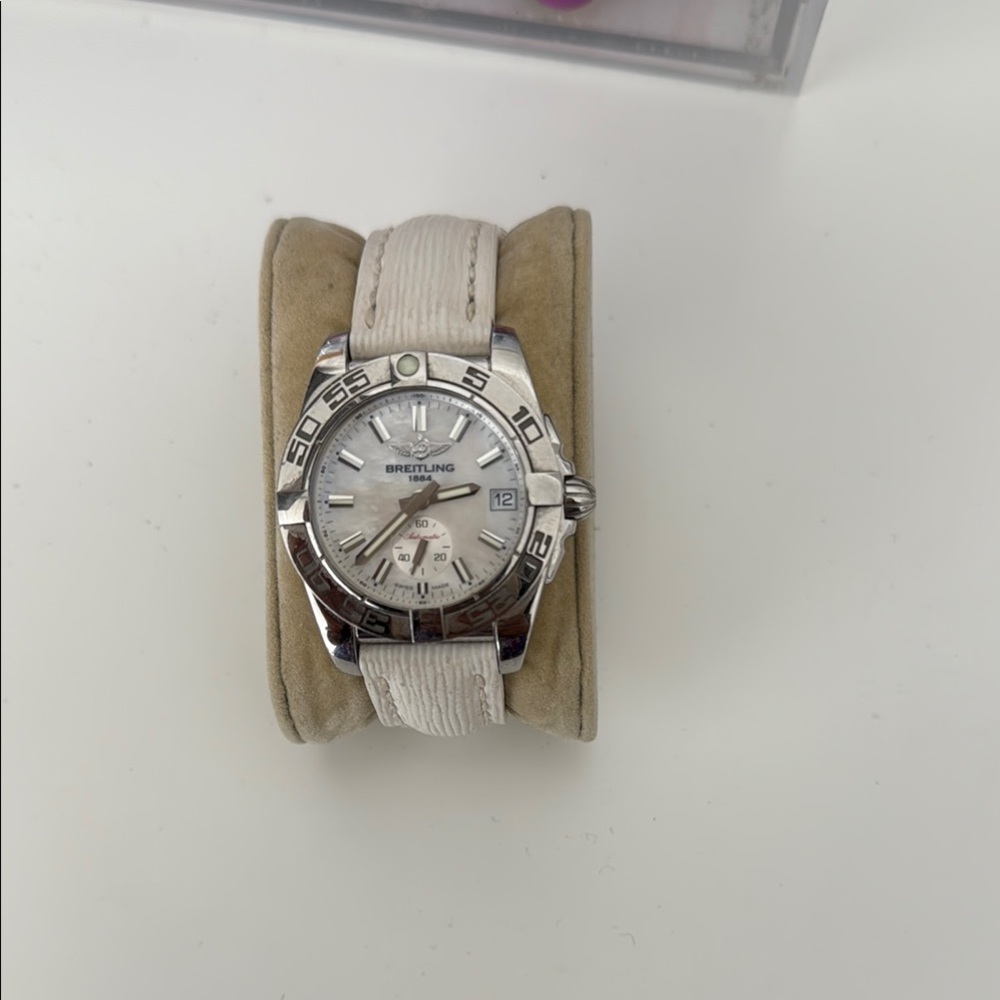 Breitling Silver Watch Mother of Pearl Dial with white Strap